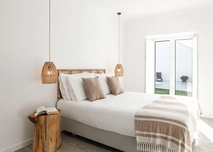 Pe No Campo And * Carvalhal (Leiria)