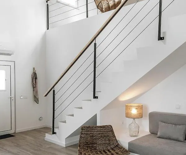 Pe No Campo And Landhuis Carvalhal (Leiria)