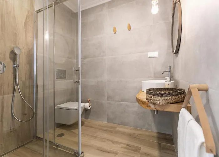 Landhuis Pe No Campo And Carvalhal (Leiria)