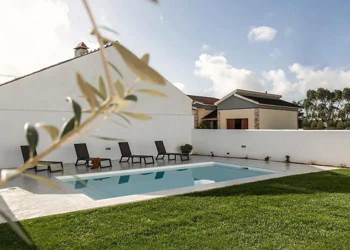 Pe No Campo And Carvalhal (Leiria)